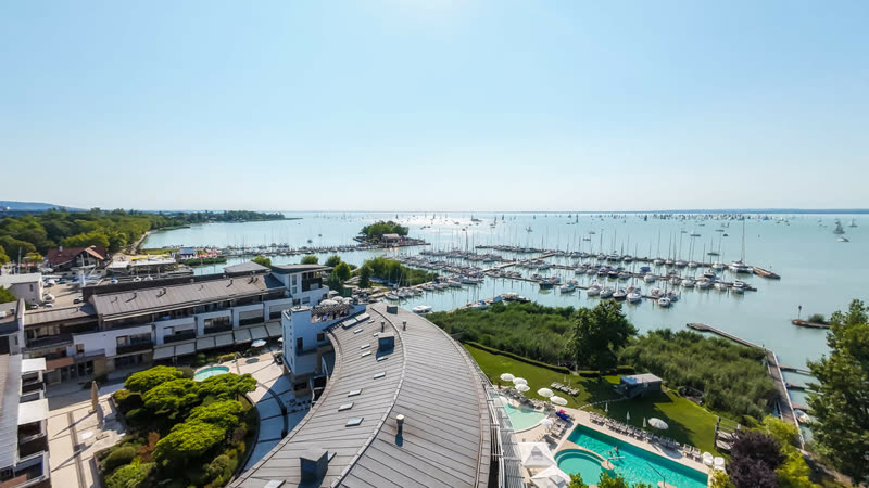 Hotel Golden Lake Resort **** Superior