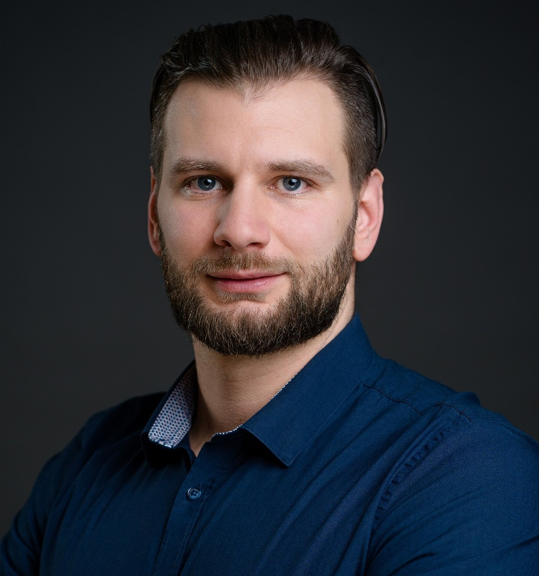 Varga Áron